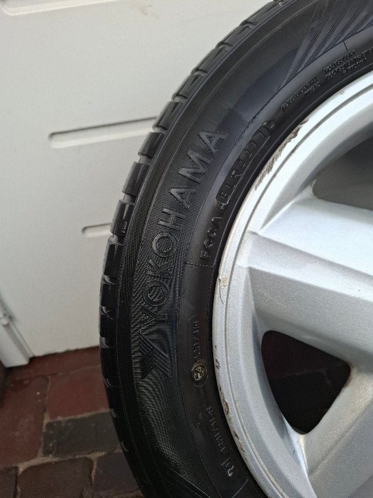 Foto 9 van Renault Megane velgen met winterbanden 185/60/15
