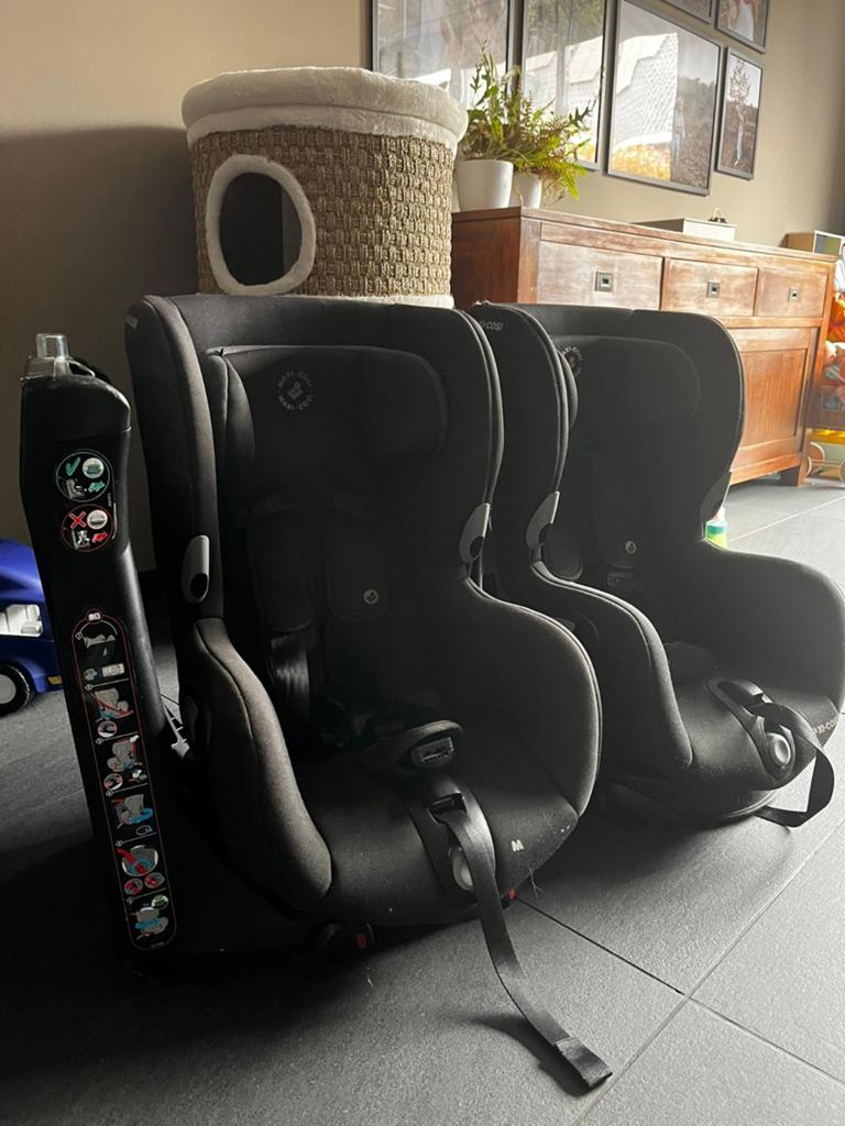 2x maxi cosi axiss beschikbaar, Kinderen en Baby's, Autostoeltjes, Ophalen, Autogordel, 9 t/m 18 kg, Zo goed als nieuw