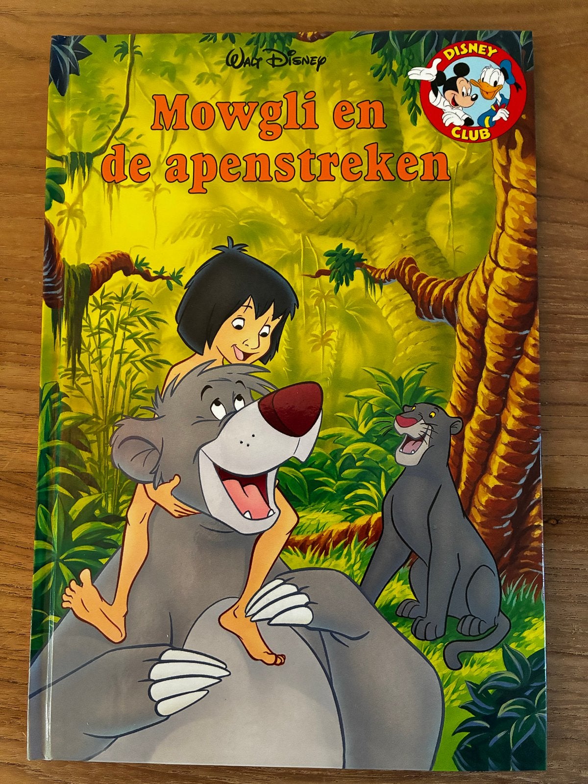 Walt Disney: Mowgli en de apenstreken - Disney Club boek, Ophalen of Verzenden, Gelezen, Sprookjes