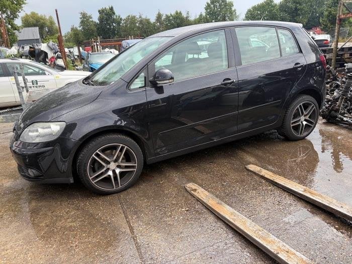 Portier 4Deurs links-voor van een Volkswagen Golf Plus (LC9Z, Gebruikt, -, -, -