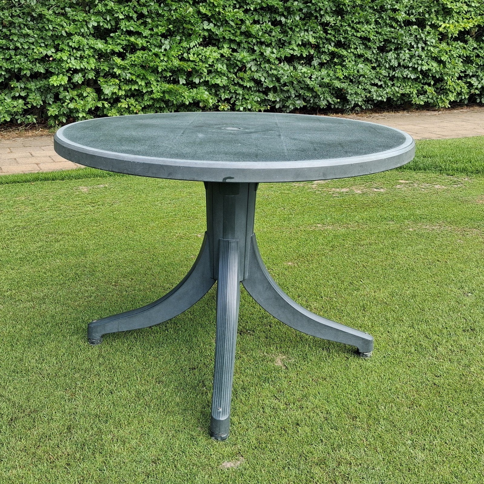 Tuintafel / Terrastafel (nog 4 stuks), Tuin en Terras, Tuintafels, Ophalen, Rond
