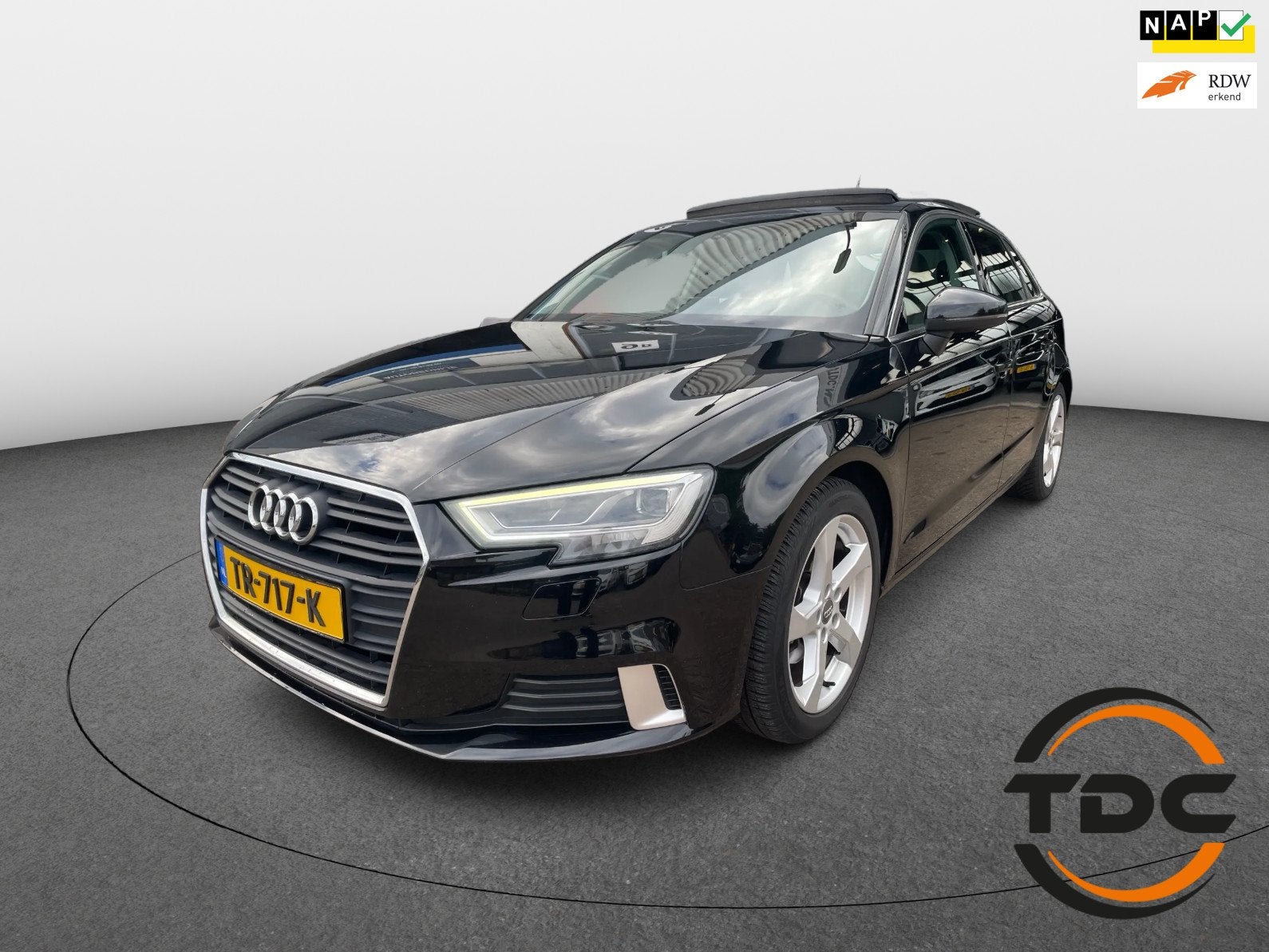 Audi A3 Sportback 30 TFSI Sport PANO AIRCO NAVI CRUISE LED, Auto's, Voorwielaandrijving, Stof, Gebruikt, 1165 kg