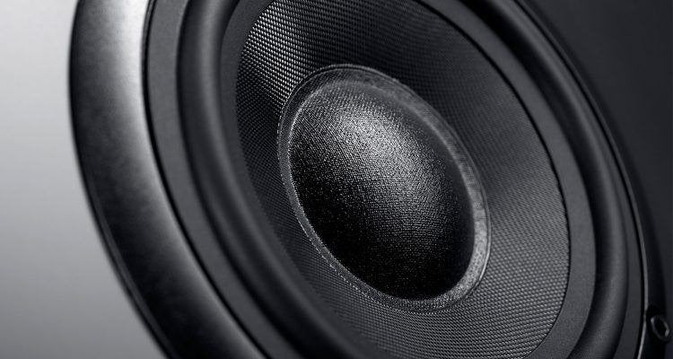 TESLA MODEL S SPEAKER DEFECT? REPARATIE VANAF €50, Audio, Tv en Foto, Overige merken, Gebruikt, Inclusief kabels, Overige typen
