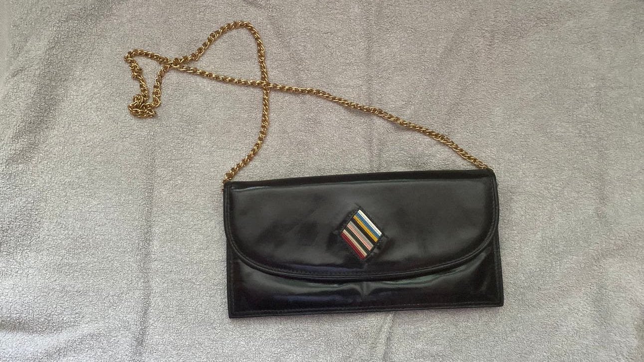 Zwart avondtasje met gouden ketting en gekleurd detail, Ophalen of Verzenden, Gebruikt, Zwart, Avondtasje