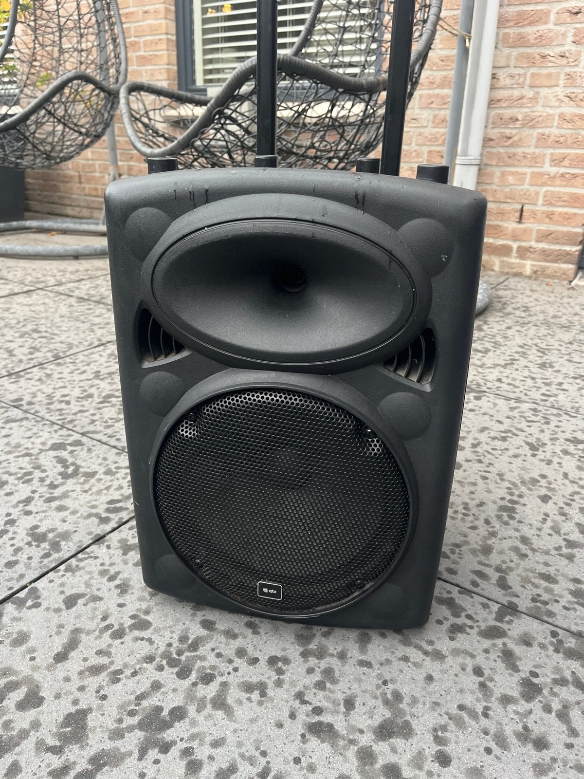 Foto 3 van Draagbare Party Speaker met Trolleyfunctie en Bluetooth