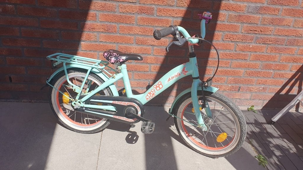 Alpina kinderfiets 16 inch, Fietsen en Brommers, Fietsen | Kinderfietsjes, Ophalen, Terugtraprem, Alpina, 16 tot 20 inch