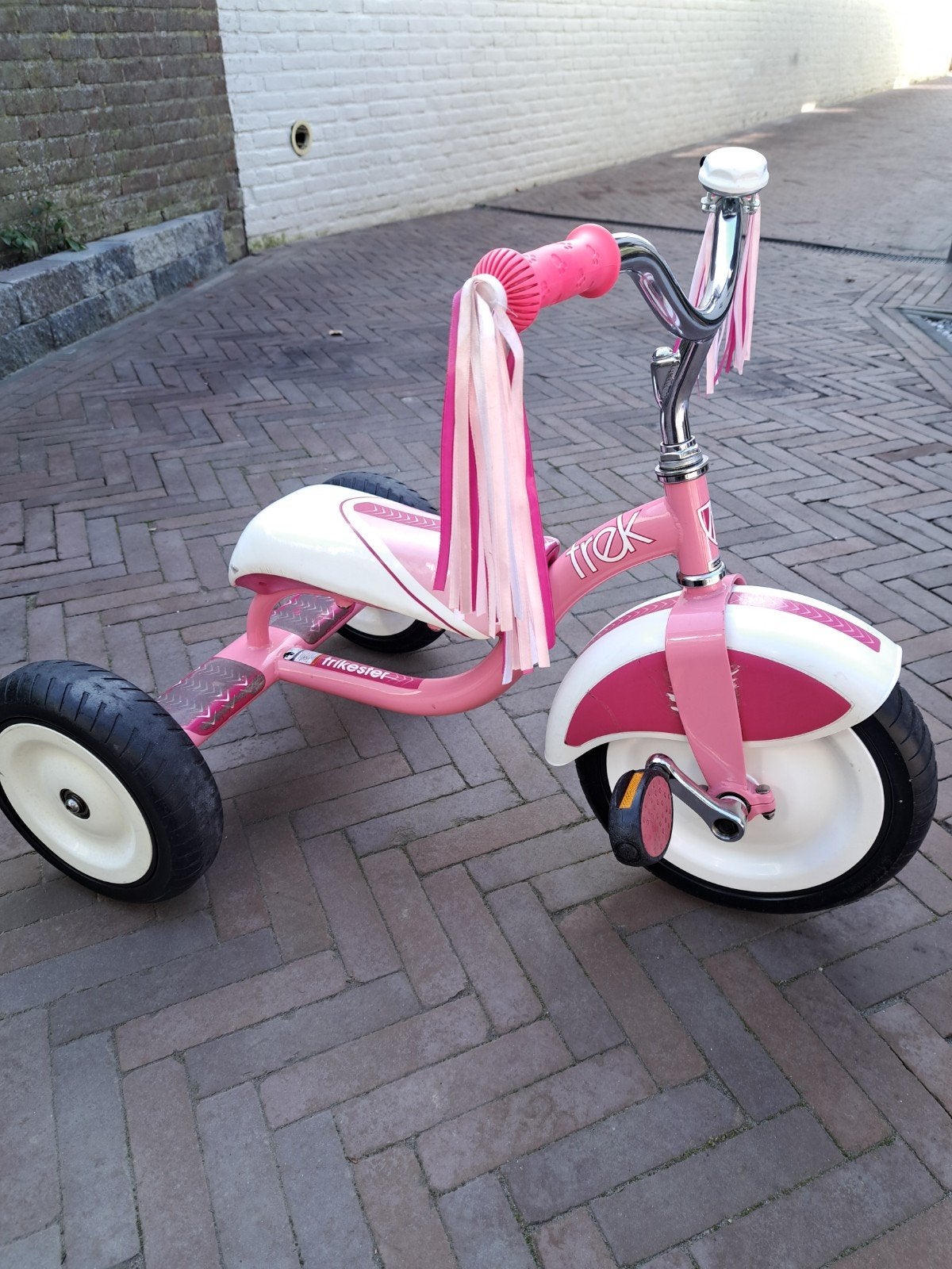 Roze Trek Trike driewieler voor kinderen, Fietsen en Brommers, Ophalen, Gebruikt, Terugtraprem, Trek Trike