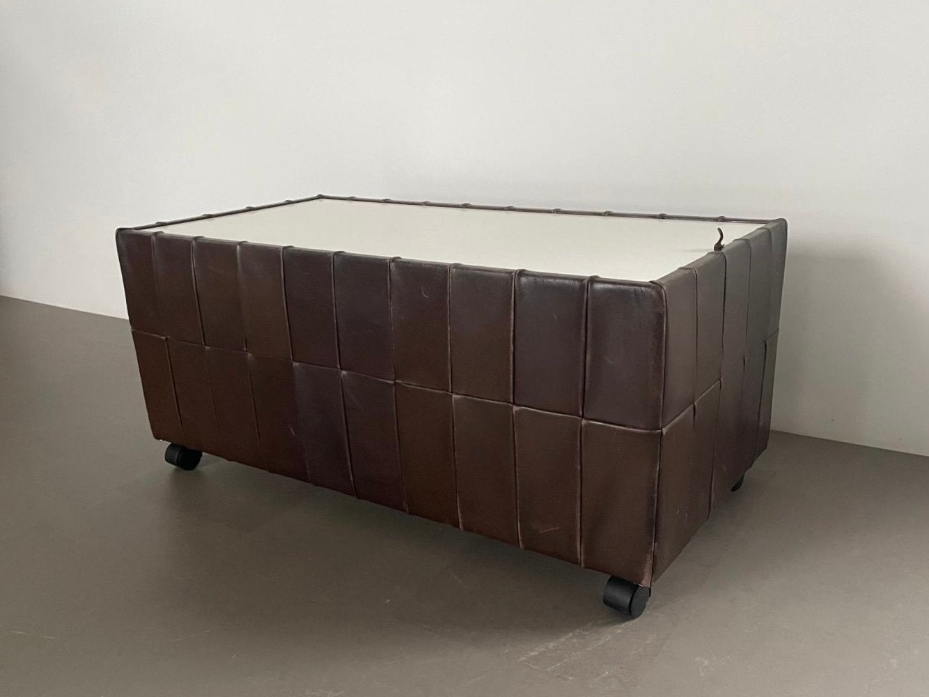 Desede De Sede vintage patchwork vintage poef salontafel, Ophalen, Gebruikt, Rechthoekig, Minder dan 50 cm