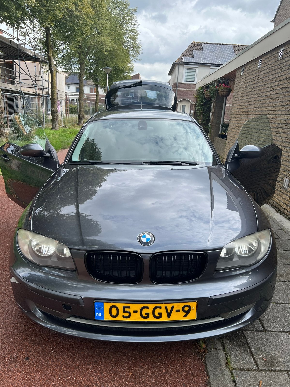 BMW 1-Serie 1.6 I 116 3DR 2008 Grijs, 1-Serie, Achterwielaandrijving, 1599 cc, 4 cilinders