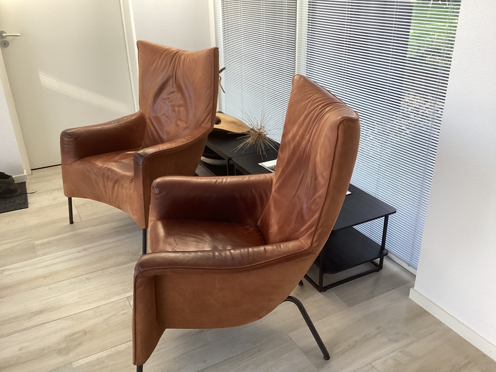 Pode / Leolux twee fauteuils transit hoog model., Ophalen, Gebruikt, Minder dan 75 cm, Leer