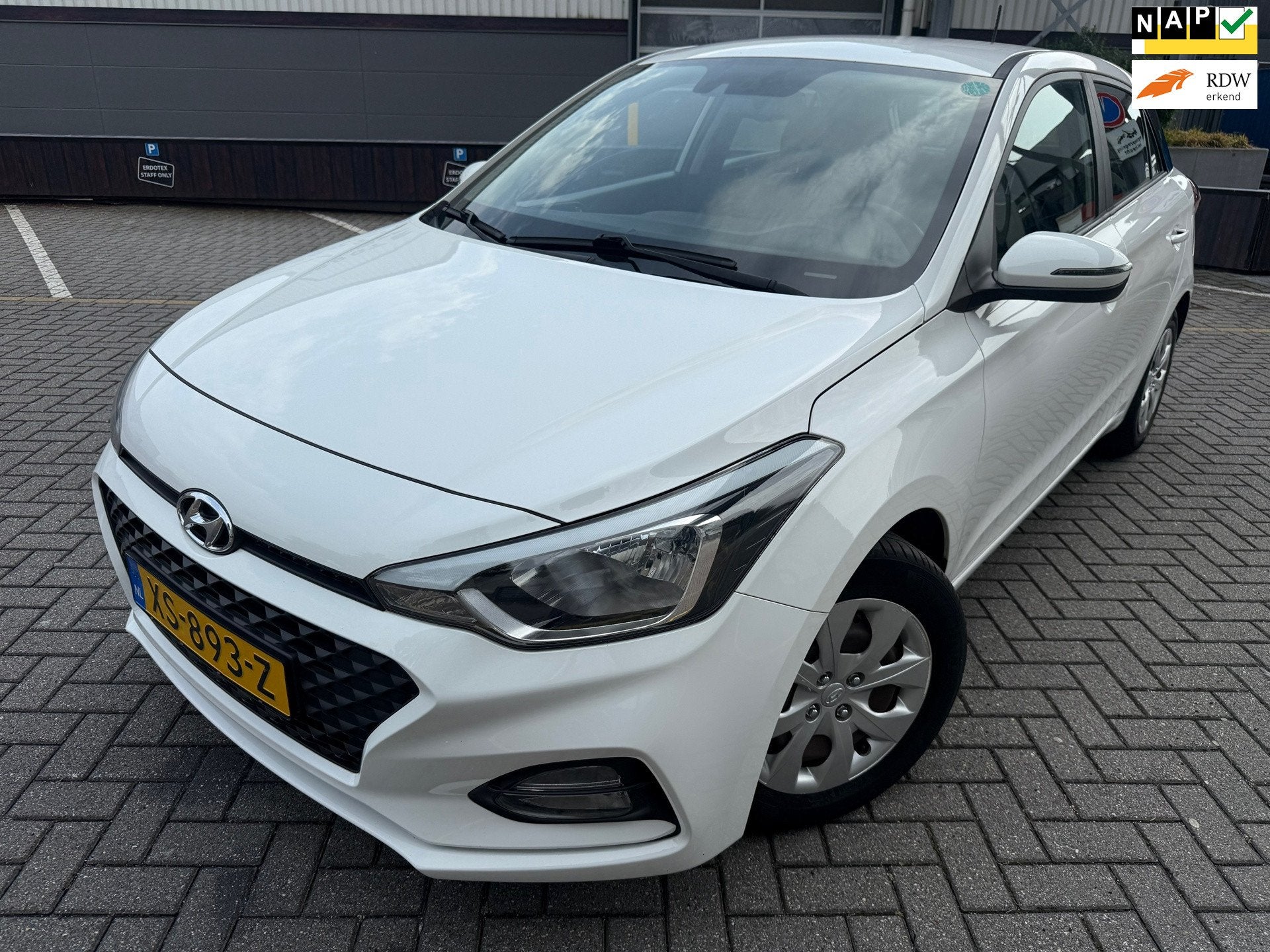 Hyundai I20 1.0 T-GDI Comfort*CAMERA*NAVI*CRUISE*AIRCO*REGEN, Auto's, 450 kg, Gebruikt, Euro 6, 100 pk