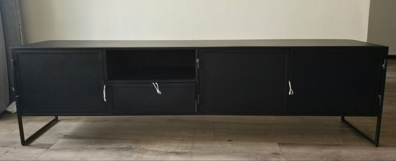 Industrieel tv-meubel WoonSquare - 202 cm breed, Gebruikt, 200 cm of meer, Minder dan 100 cm, Industrieel