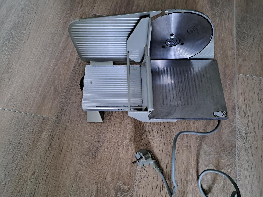 Vleessnijmachine, Ophalen, Gebruikt, Zilver, Metaal