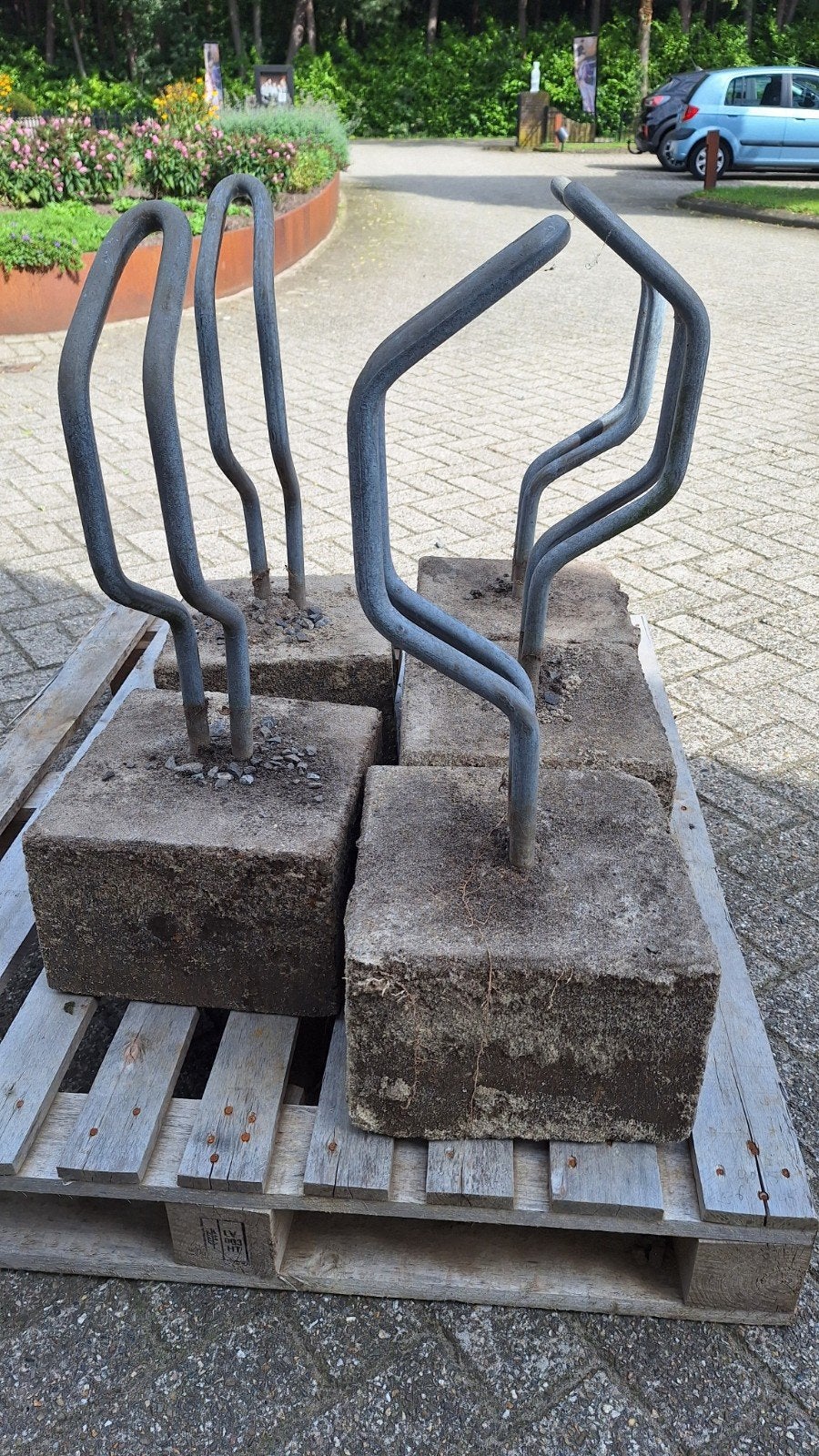 1x fietsenrek met betonvoet, Ophalen, Gebruikt