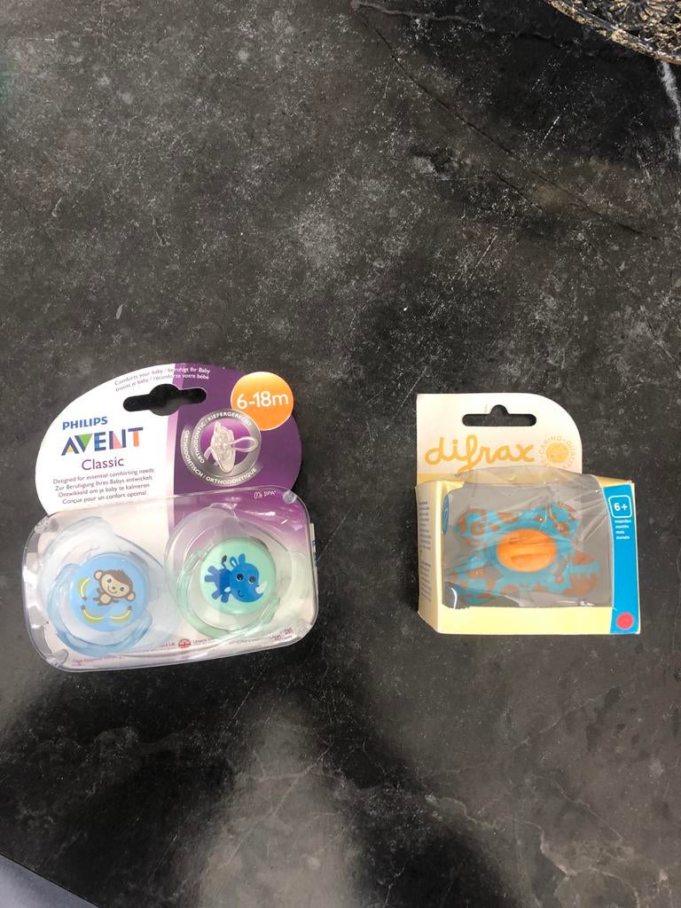 Difrax Natural & Philips Avent Classic Fopspenen 6+ maanden, Ophalen of Verzenden, Nieuw