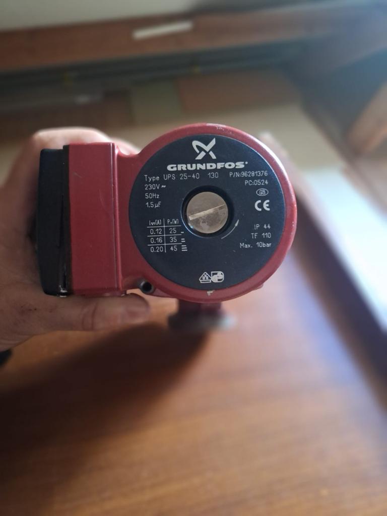 Grundfos UPS 25-40 circulatiepomp met een inbouwlengte van 1, Minder dan 30 cm, Overige typen, Minder dan 60 cm, Ophalen of Verzenden