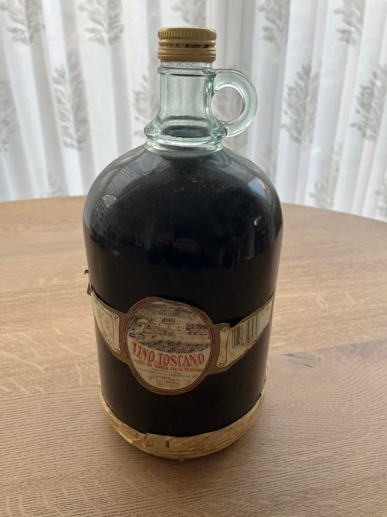 Grote fles Italiaanse wijn. 3 liter, Ophalen of Verzenden, Zo goed als nieuw, Italië, Rode wijn