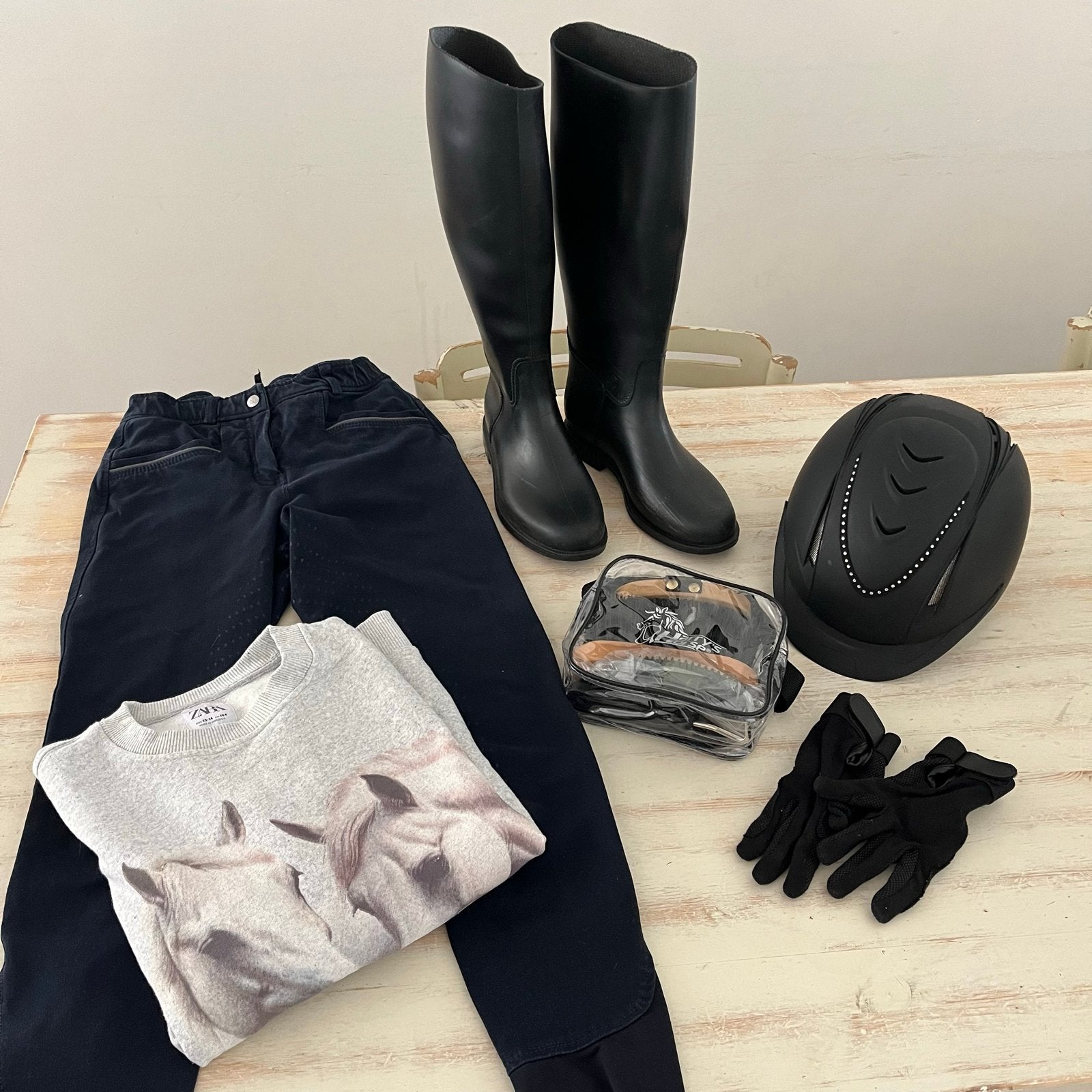 Paardrijspullen > cap, laarzen, borstels, handschoenen, etc., Ophalen of Verzenden, Zo goed als nieuw, Dressuur
