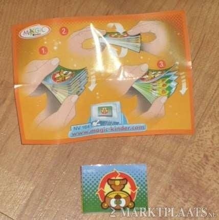 Boekje uit ferrero surprise eieren, Ophalen of Verzenden, Zo goed als nieuw