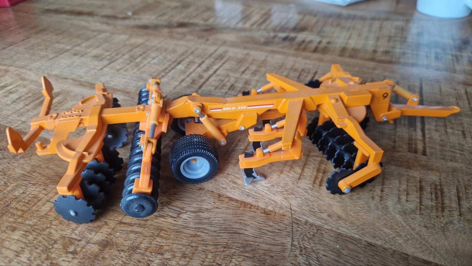 Sima Solo 330 Cultivator 1:32, Ophalen of Verzenden, Tractor of Landbouw, Britains