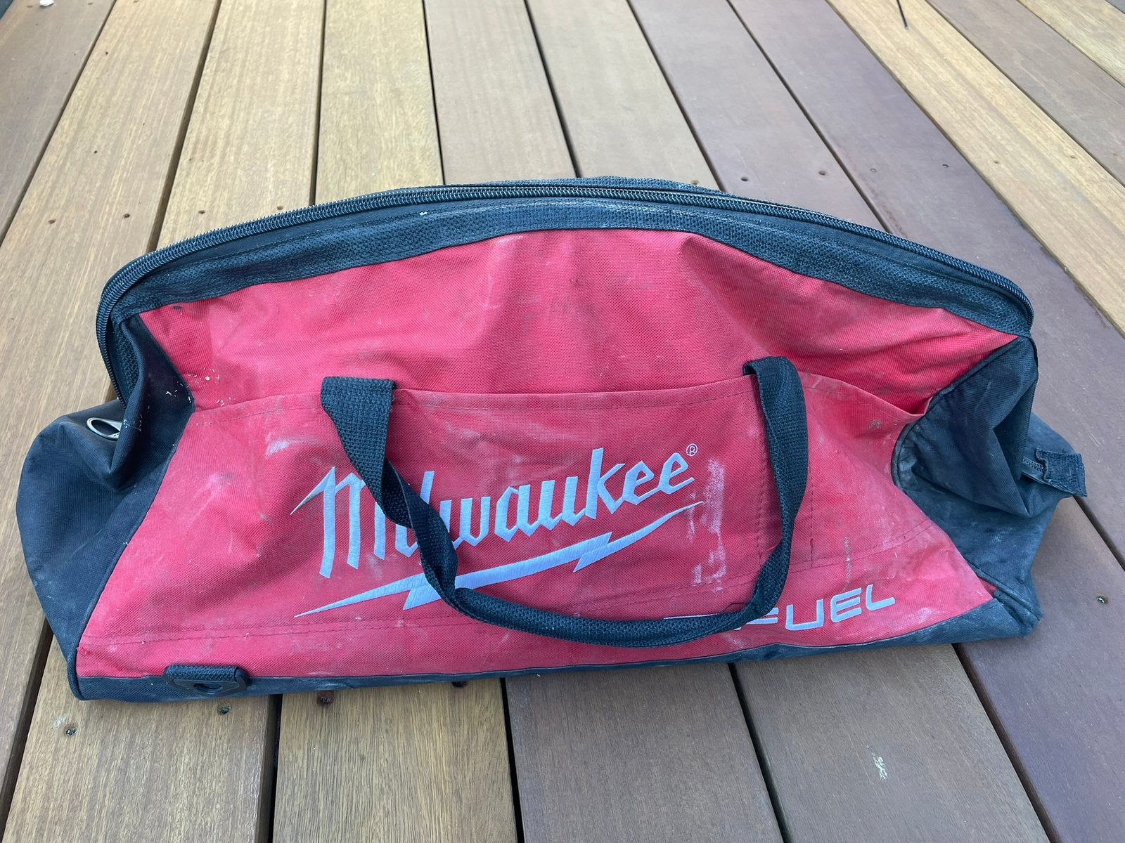 Milwaukee werktas, Ophalen, Zo goed als nieuw