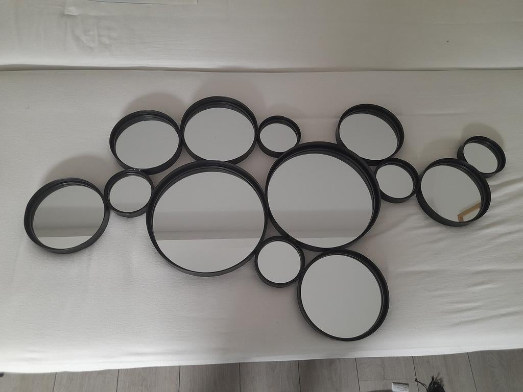 Decoratieve spiegelwand met ronde spiegels, Ophalen, Gebruikt, Overige vormen, 100 tot 125 cm