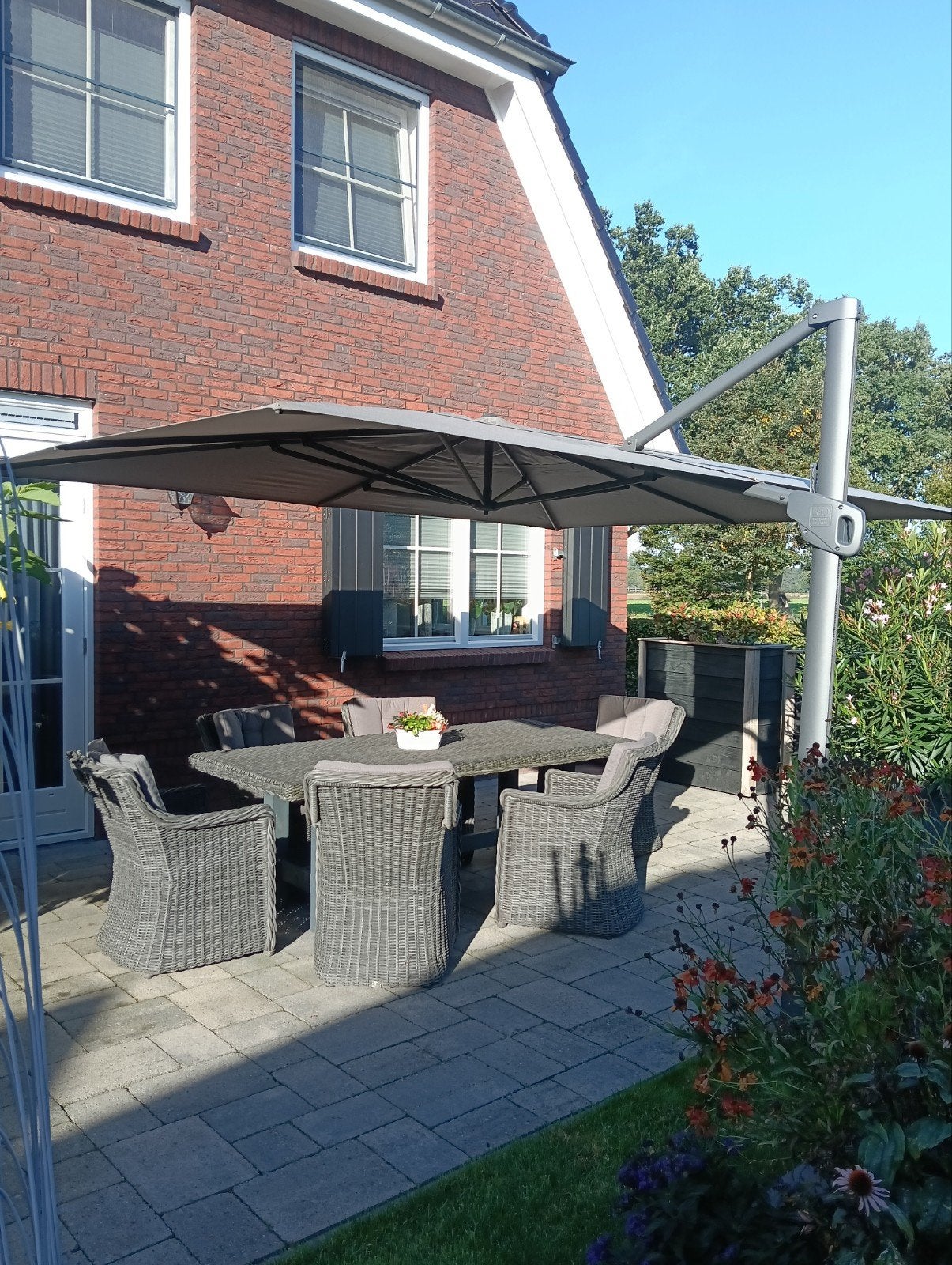 Compl. Luxe Wicker Tuinset Applebee met 6 Stoelen en Parasol, Ophalen, Gebruikt, 6 zitplaatsen, Wicker
