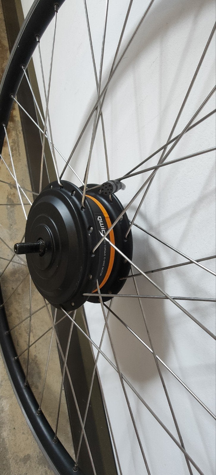 Voorwiel 9 Pin Motor QWIC - Slechts 3000 km - Topstaat, Qwic, Staal, Zo goed als nieuw, Motor