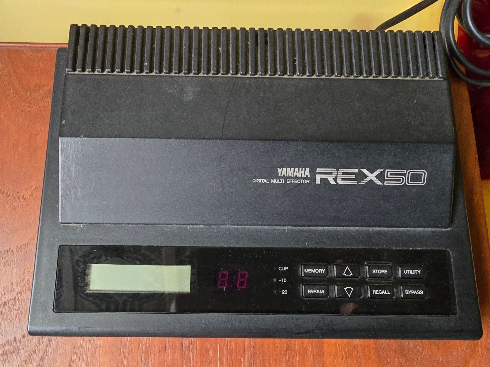 Yamaha REX50 Digital Multi Effector, Ophalen of Verzenden, Zo goed als nieuw, Delay of Echo