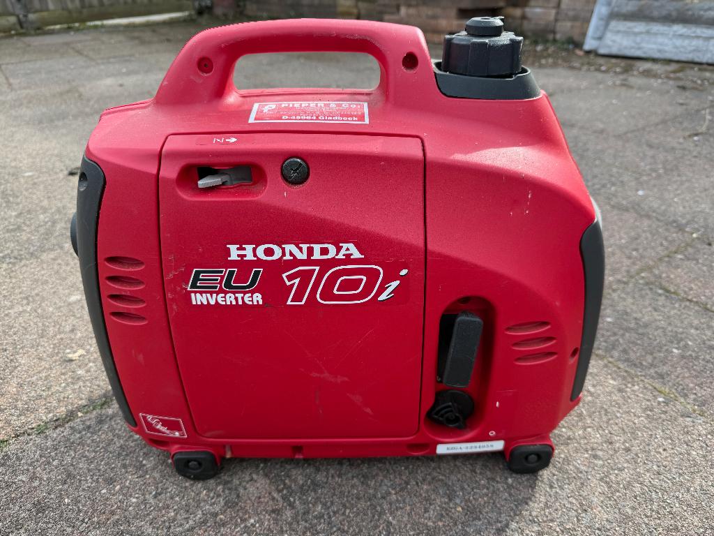 Honda EU10i inverter aggregaat / generator – 230V, Doe-het-zelf en Verbouw, Aggregaten, Ophalen, Zo goed als nieuw, Minder dan 5 kVA