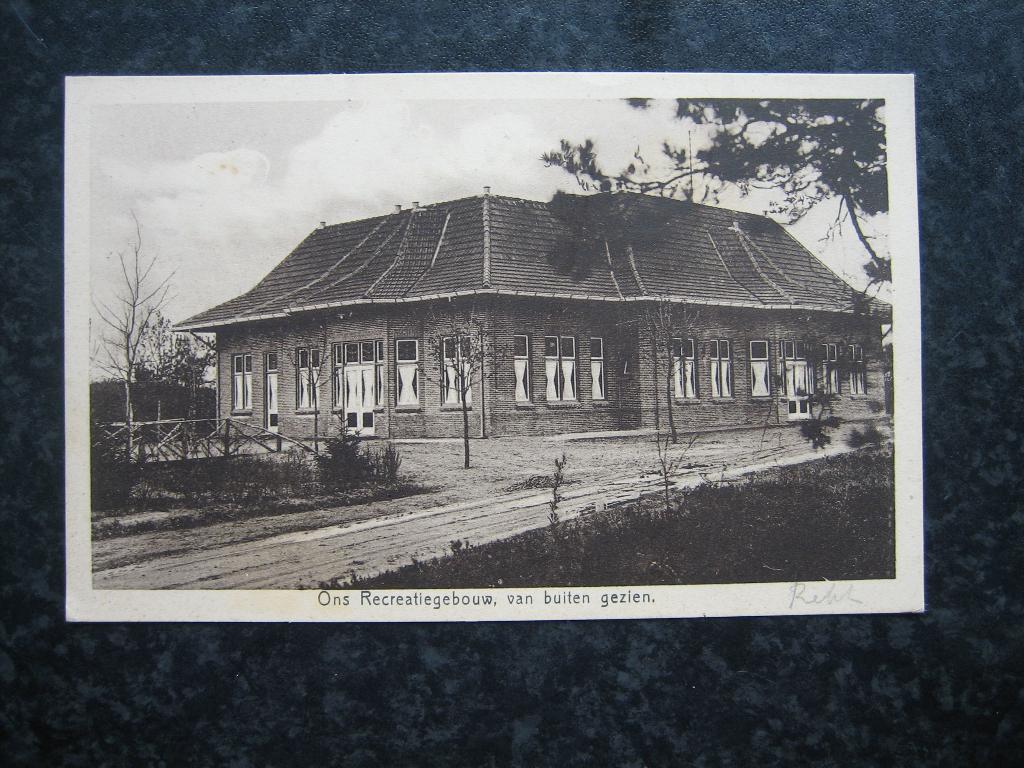 REKKEN ons recreatie gebouw Arbeid op Rekkensche heide, Verzamelen, Ansichtkaarten | Nederland, Ophalen of Verzenden, 1920 tot 1940