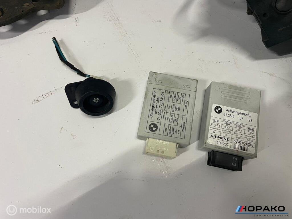 Trekhaak wegdraaibaar elektrisch BMW 3 serie E90 E91 E92, Gebruikt, Einsteinlaan 5 rijswijk, Bmw, Ophalen of Verzenden