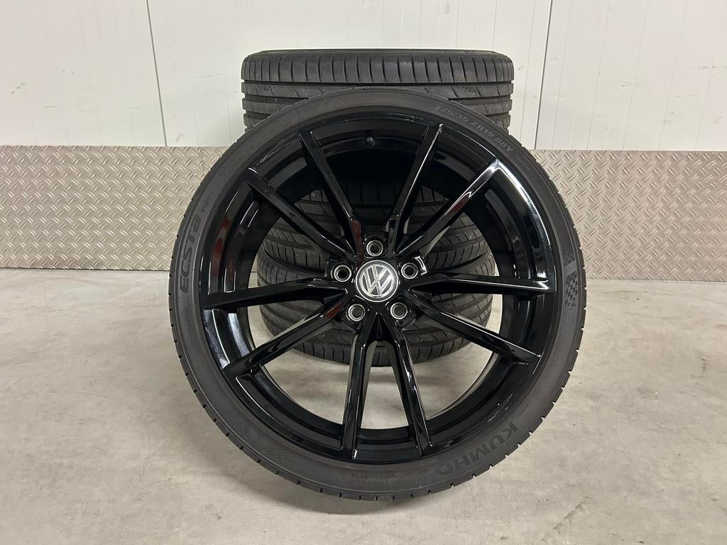 Originele VW Volkswagen 7 GTI 19 inch Pretoria zomer 2024