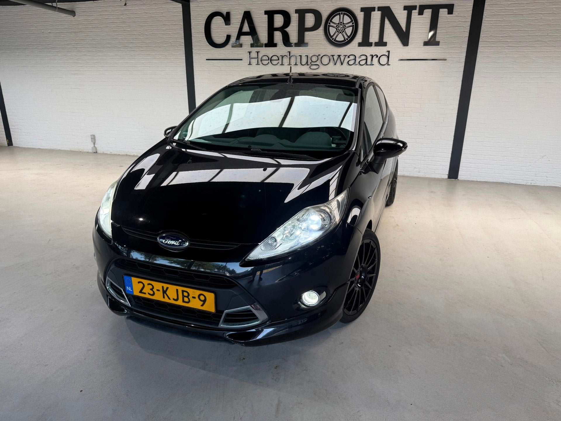 Ford Fiesta 1.6 Titanium 120PK Sport ST Xenon Cruise Pdc Cli, Gebruikt, 31 €/maand, 4 cilinders, Zwart
