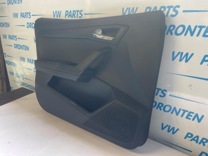 Portierbekleding 4Deurs links-voor van een Seat Arona, Gebruikt, -, Verzenden, -
