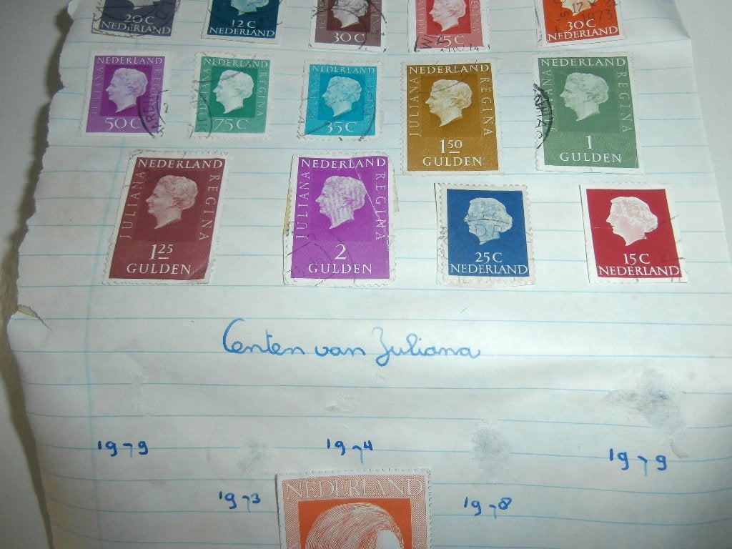 Koninklijk Huis Juliana en Beatrix Nederland postzegel, Ophalen of Verzenden, Gebruikt, Nederland, Postzegel(s) of Munt(en)