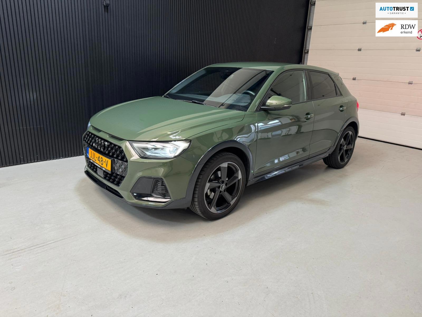 Audi A1 ALLSTREET 30 TFSI Advanced edition s-line automaat, Bedrijf, Adaptive Cruise Control, 3 cilinders, Geïmporteerd