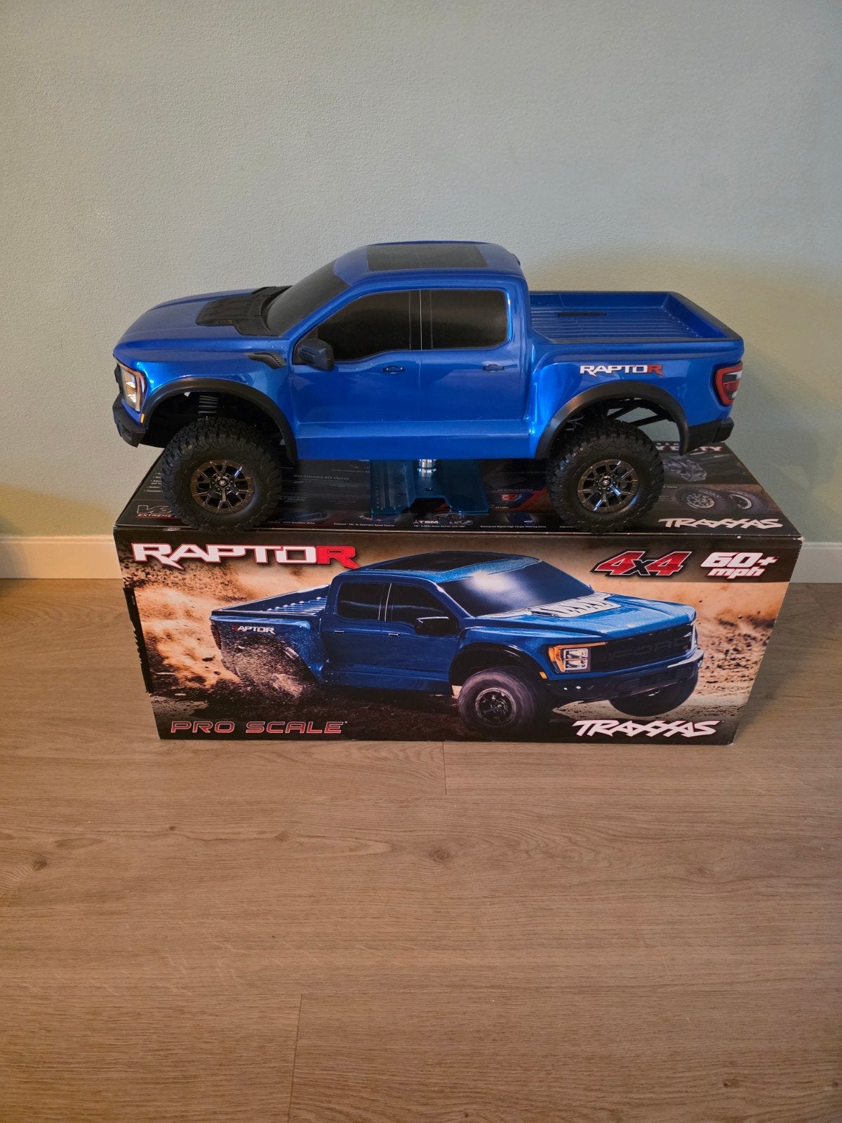 Traxxas Ford F-150 Raptor R Pro Scale RC Truck, Hobby en Vrije tijd, Elektro, Auto offroad, Ophalen of Verzenden, Zo goed als nieuw