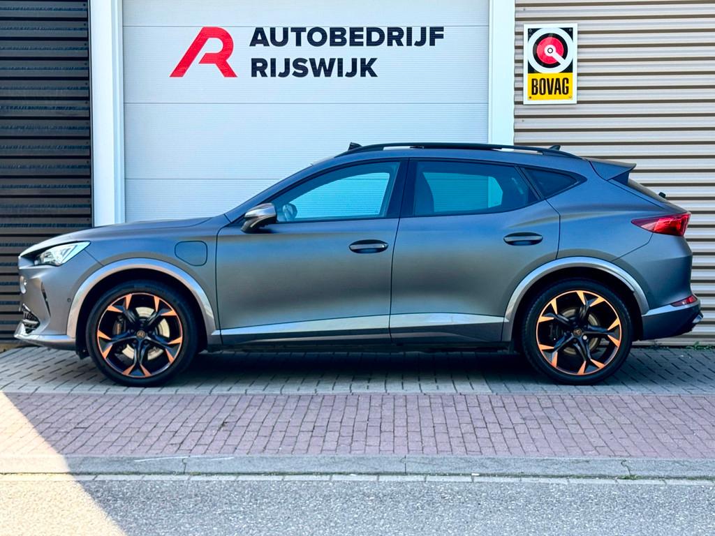 CUPRA Formentor 1.4 e-Hybrid VZ Copper Edition Pano/360/Blin, Auto's, 12 maanden, Gebruikt, 4 cilinders, Alcantara