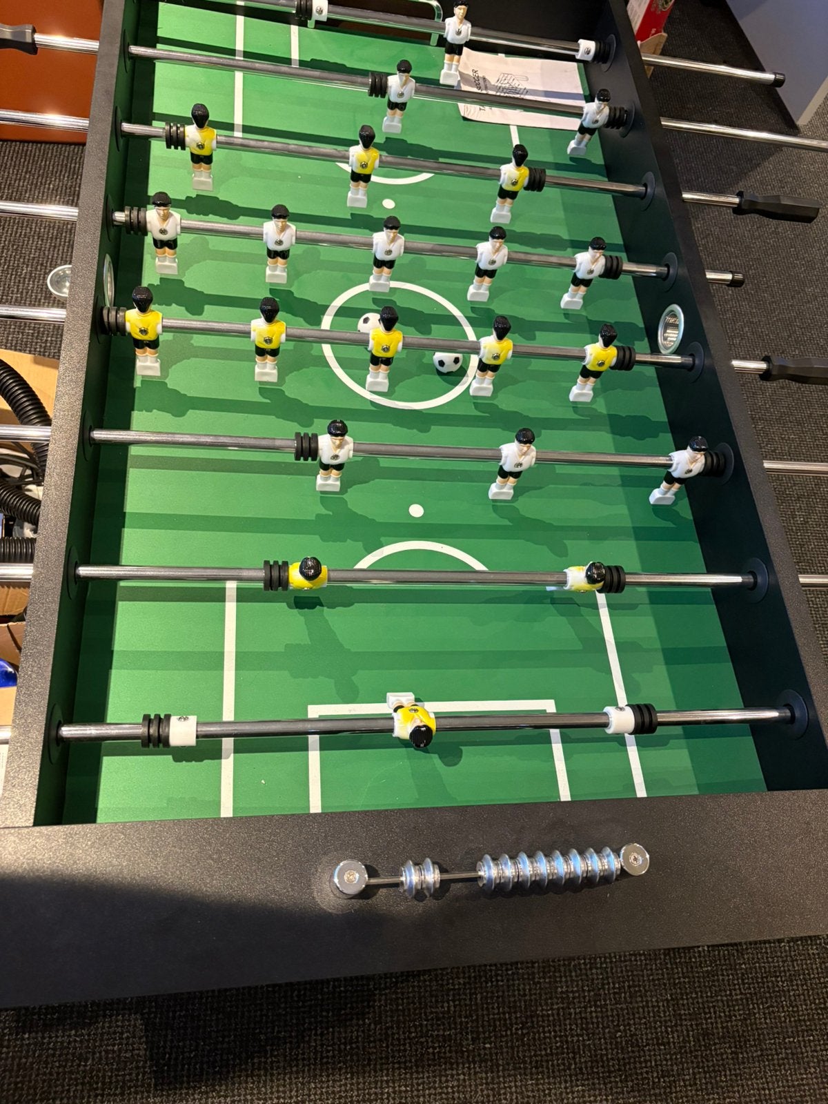 Voetbaltafel, Ophalen, Zo goed als nieuw