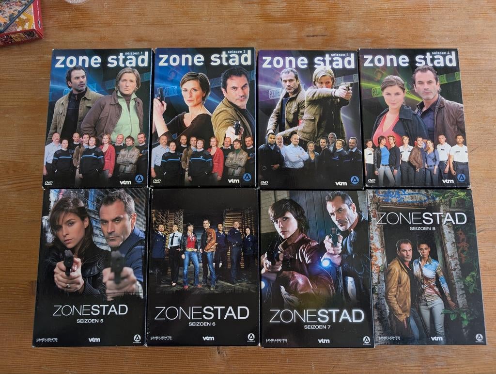 Zone Stad Compleet, Cd's en Dvd's, Vanaf 16 jaar, Ophalen of Verzenden, Zo goed als nieuw