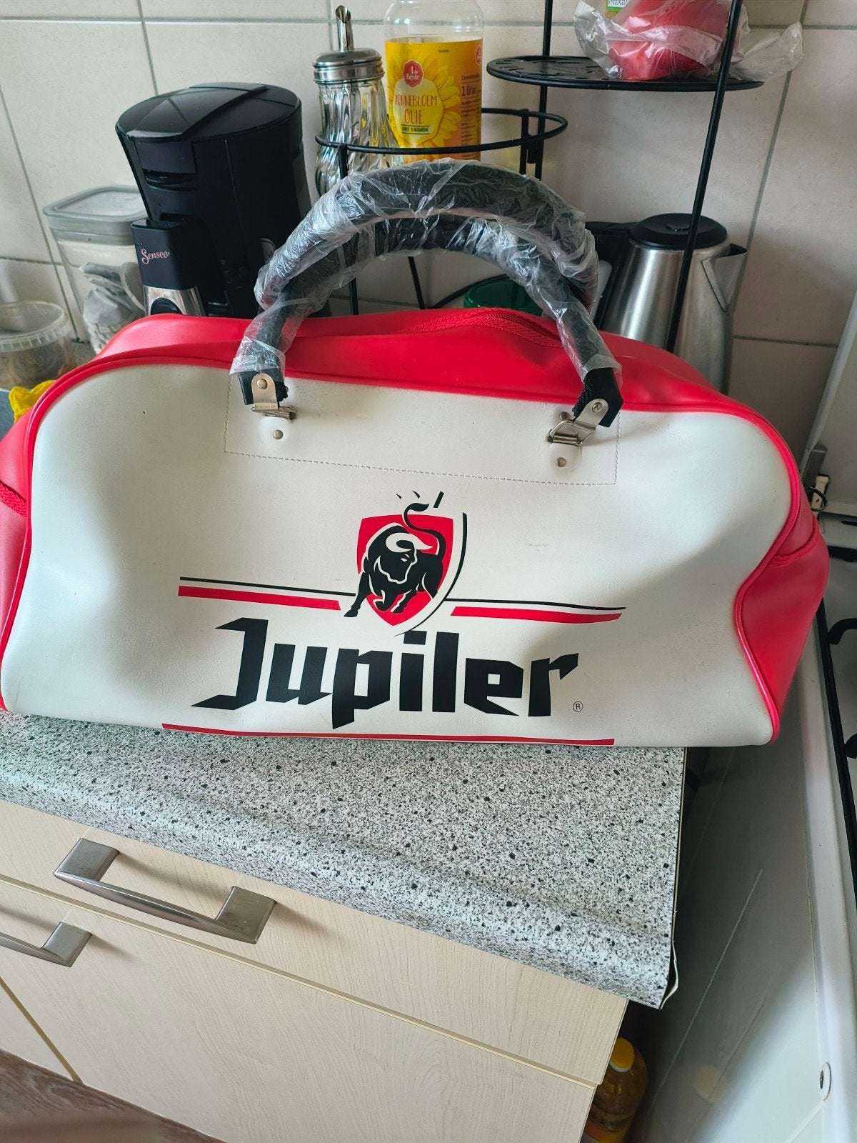 te koop bijna niewe Jupiler tas voor 20euro, Ophalen, Zo goed als nieuw