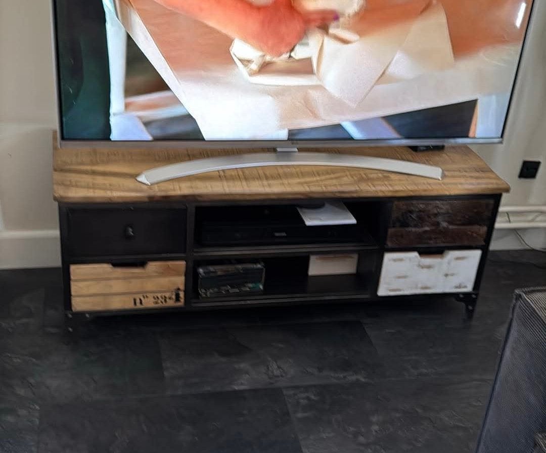 TV Meubel, 100 tot 150 cm, Ophalen of Verzenden, Zo goed als nieuw, Minder dan 100 cm