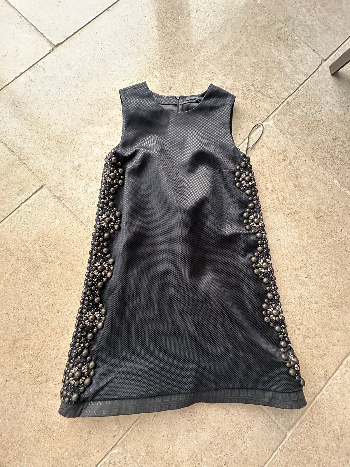 Vintage Gucci jurk 2006 met studs en kristallen, maat 42, Kleding | Dames, Zwart, Ophalen of Verzenden, Maat 36 (S), Gedragen