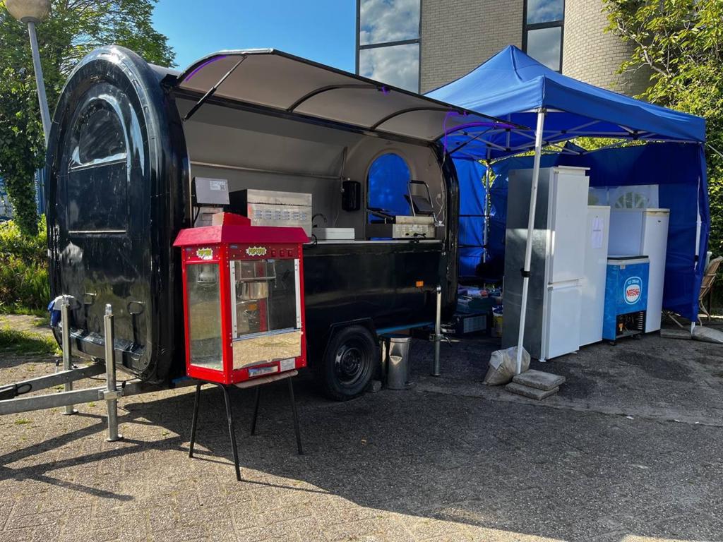 Te koop: volledig operationele foodtruck-business, Zakelijke goederen, Ophalen