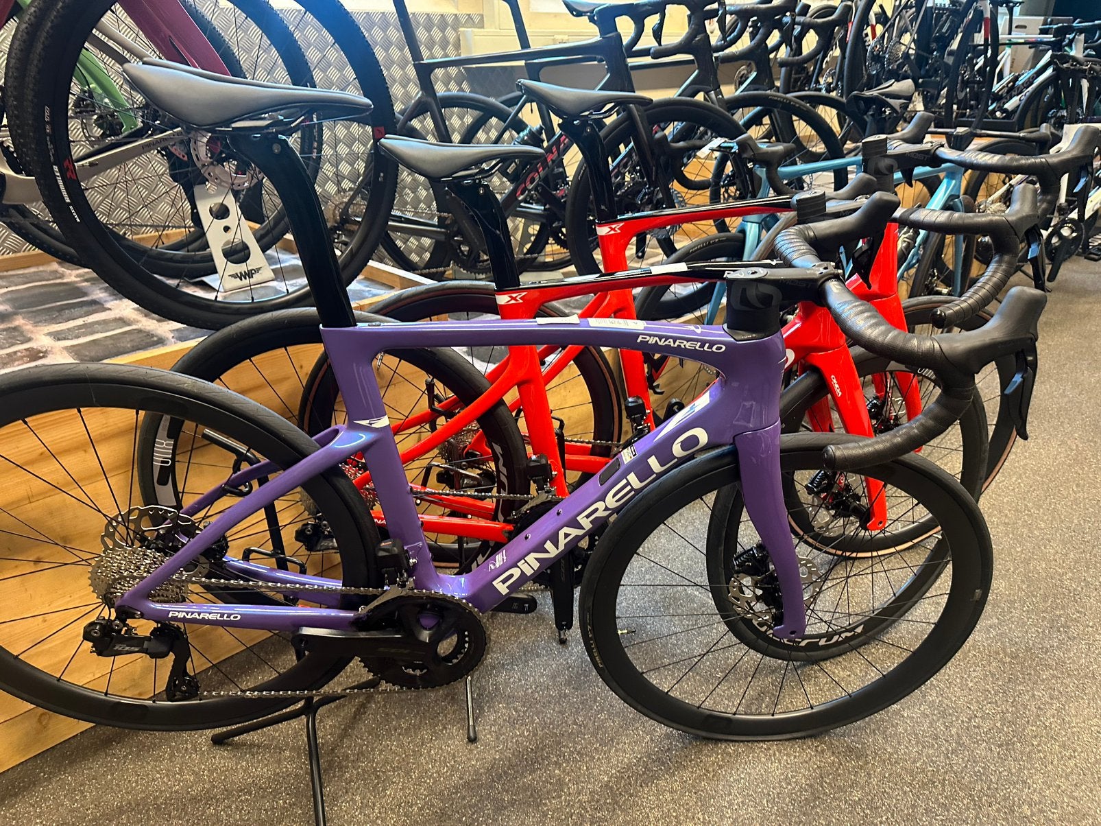 Leegverkoop pinarello race of gravel, Fietsen en Brommers, Minder dan 49 cm, Meer dan 20 versnellingen, Ophalen, Overige merken