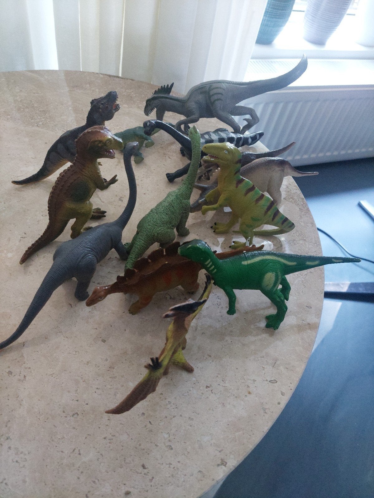 Veel dinosauriërs, Verzamelen, Ophalen of Verzenden, Beeldje of Figuurtje