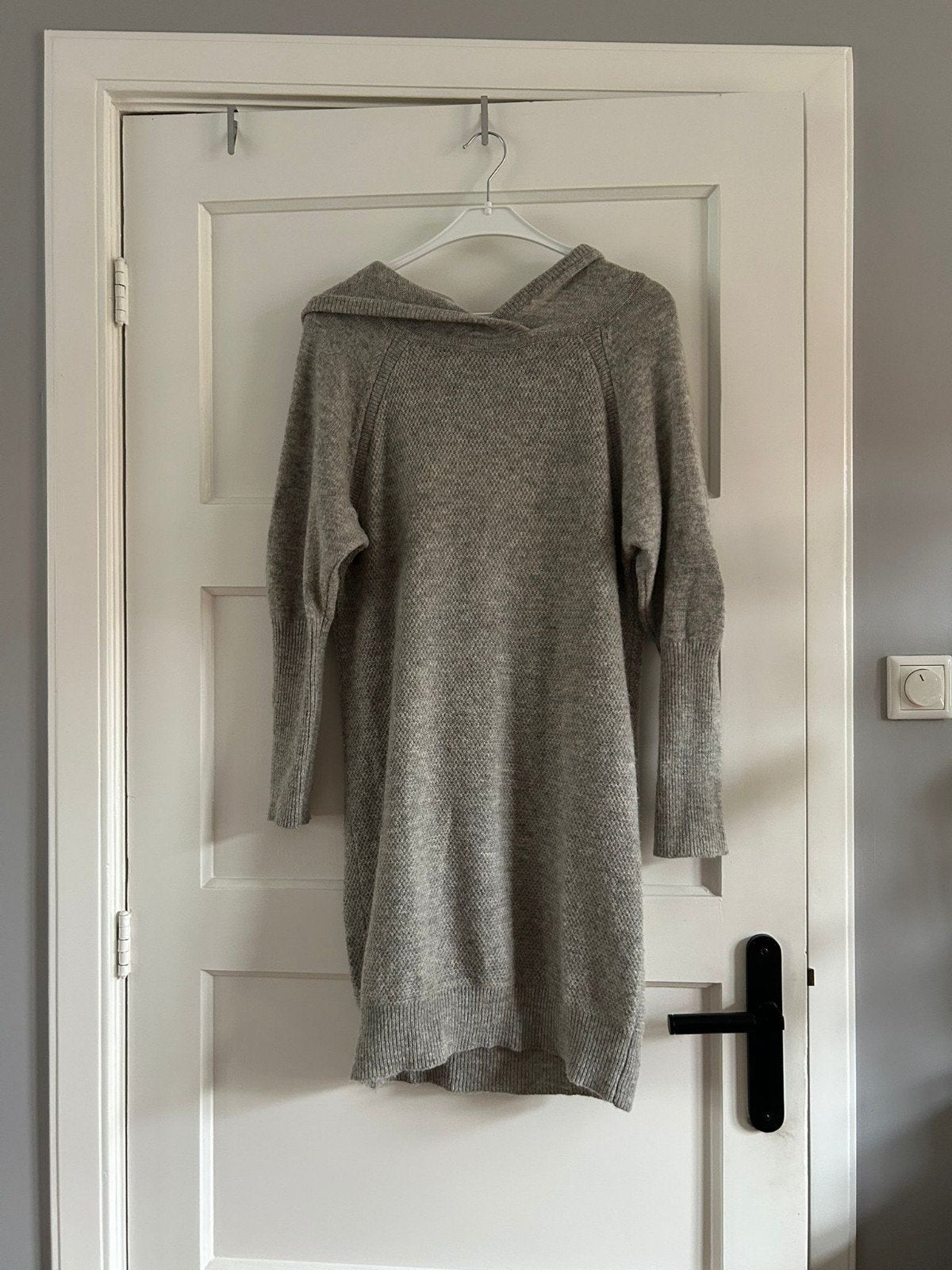 grijze trui/jurk, Kleding | Dames, Truien en Vesten, Ophalen of Verzenden, Zo goed als nieuw, Maat 36 (S), Grijs