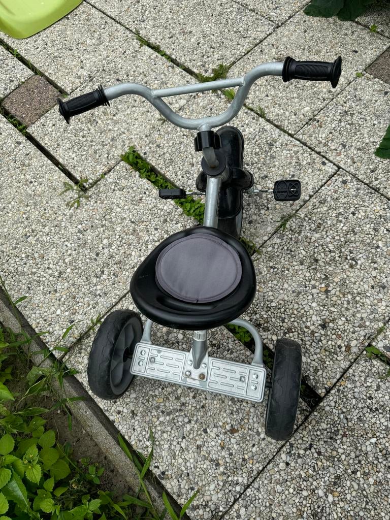 Degelijke driewieler voor kinderen - Gebruikt, Ophalen of Verzenden, Gebruikt