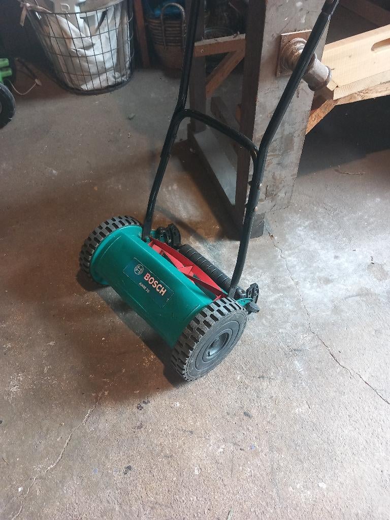 handmaaier (Bosch AHM 30), Gebruikt, Handgrasmaaier, Ophalen of Verzenden, 30 t/m 39 cm